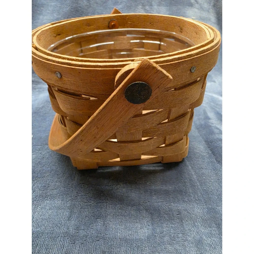 Vintage 1986 Longaberger Handwoven Basket with Wood Lid and Plastic Liner USA